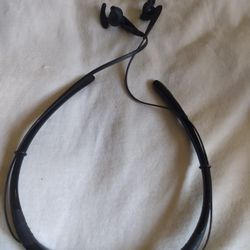 SAMSUNG LEVEL U IN-EAR WIRELESS BLUETOOTH HEARTHSTONES