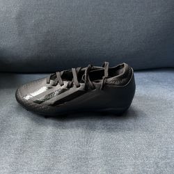Kids Soccer Shoes