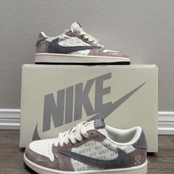 Brown Ahh Pair Of Travis Scottssss Nike Off White Collabsss 