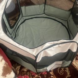 Small Pet Play Pen 