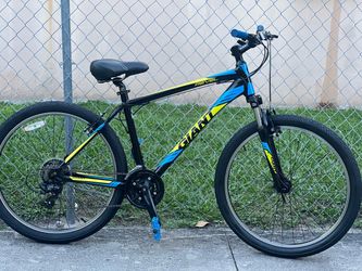 Giant revel 26” MTB , Frame M