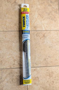 NEW Rain-X Latitude Water Repellency 2-n-1 Wiper Blade 22in