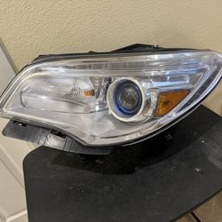 2013 To 2017 BUICK ENCLAVE HEADLIGHT LH