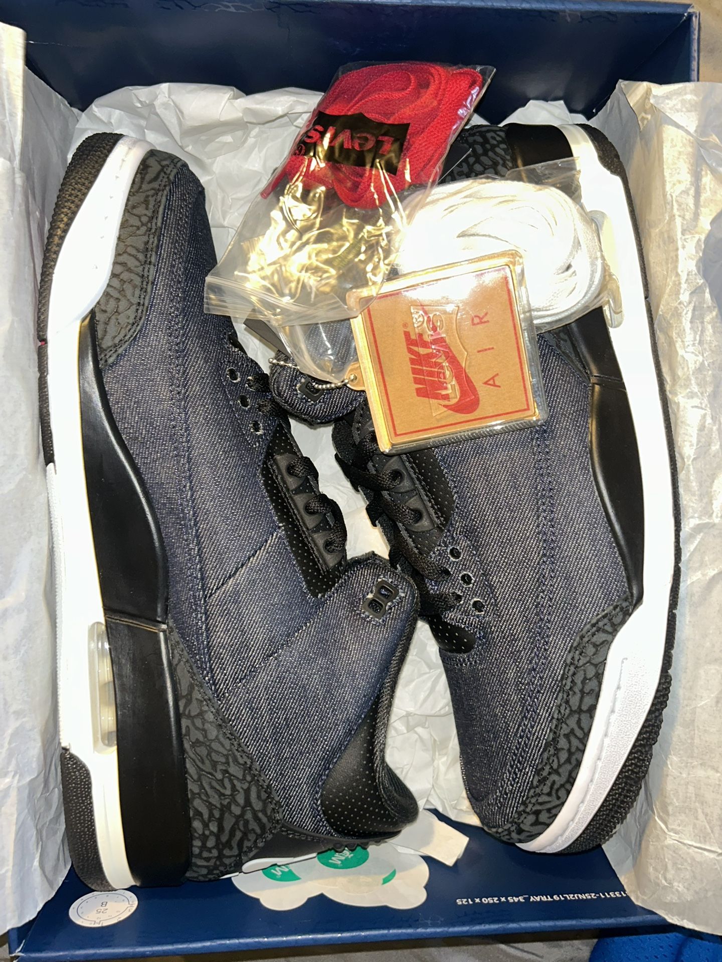 Jordan 3 Levi Denim Blue
