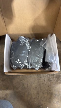 Mitsubishi qy002031 brake pad kit