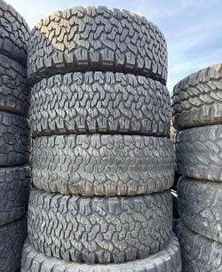 ✅ 325 60 R 20 Bfgoorich ko2 en perfectas condiciones de Vida