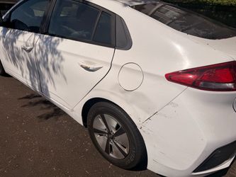 Parting out Hyundai Ioniq hybrid