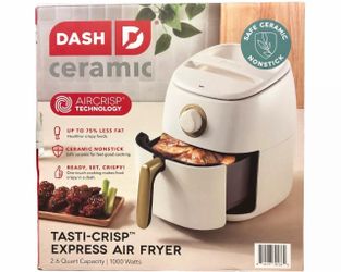 Dash DCAF12CGBGCM02 Ceramic Tasti-Crisp Express Air Fryer, 1000 Watts, 2.6 Qt Capacity - White