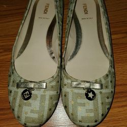 Authentic Beige Fendi Flats 10.5B $275