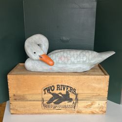 Two Rivers Swan Decoy