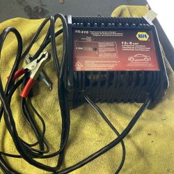 Battery Charger 