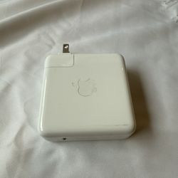 Apple 96 Watt USB-C Power Adapter
