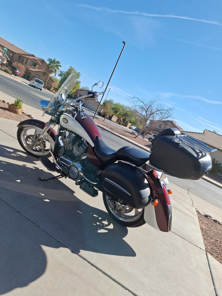 2009 Victory Kingpin Touring