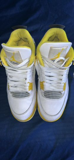 Jordan 4 Sulfur