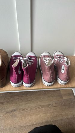 Women’s 9.5 Shoes Converse And platform Uggs