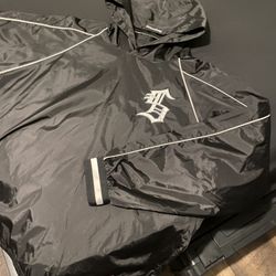SUPREME WINDBREAKER