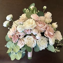 Lings Moments Bridal Bouquet