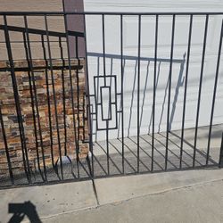 IRON 2 GATES  90 LENGTH  56 HIGHT 