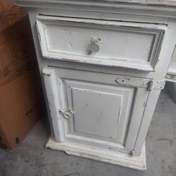 White Vintage Nightstand