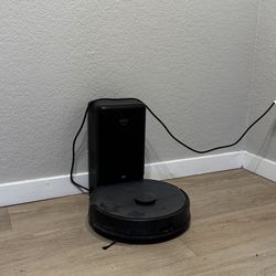 Eufy Clean - X8 Pro Robotic Vaccum with Self-empty Station