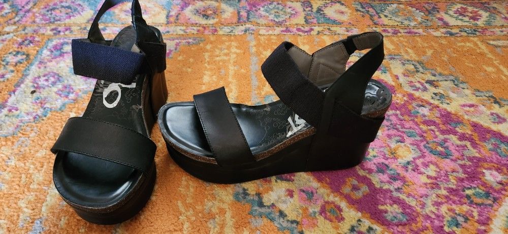 OTBT Women's 9 Wedge Sandals