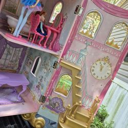 Child's Barbie Dream House