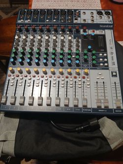 Soundcraft Mixer