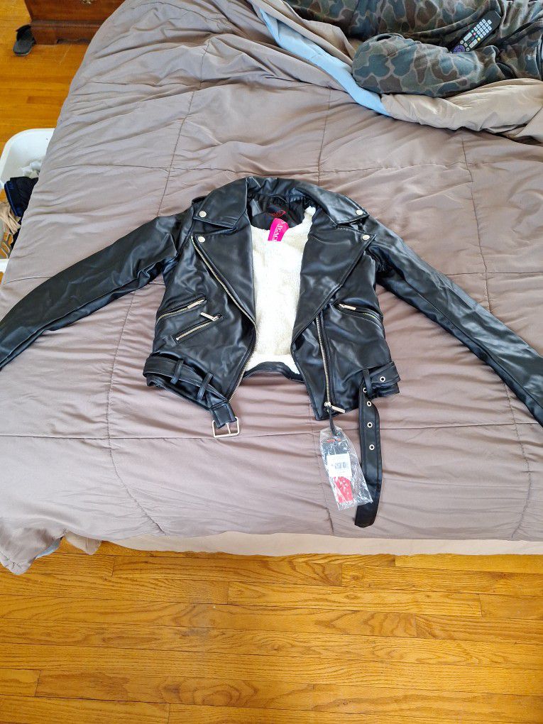 Ladies Size Small Faux Leather Jacket