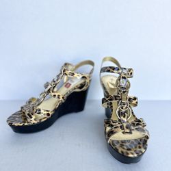 Women’s Marc Fisher Animal Print Wedge Sandals 8M with gold colored hardware