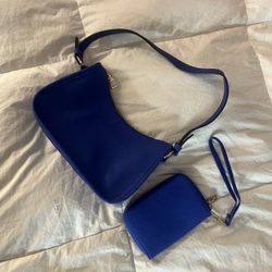 Blue purse 