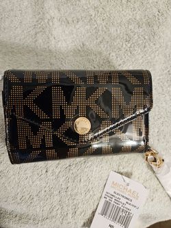 Michael Kors Trifold Wallet / IPhone Wristlet NWT