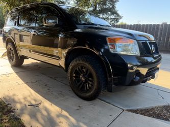 2012 Nissan Armada