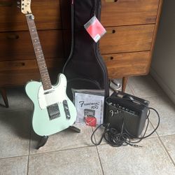 NEW Fender Squier Mint Green/Blue Electric Guitar/ Fender Amplifier/ Case/ Guitar Holder