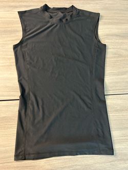 Men’s Black Muscle Shirt Size Small