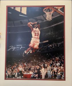Rare Michael Jordon “Mid-Air Slam” Limited Edition 16x20 Autographed UDA/COA