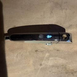 07-08 Hyundai Entourage, 06-14 Kia Sedona, w/Keyhole Front Right Outer Door Handle 