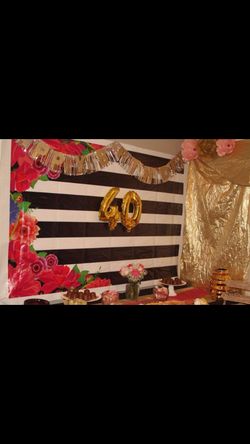 40’s party decor table background