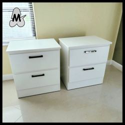 NEW TWO NIGHT STANDS 😊 ASSEMBLED