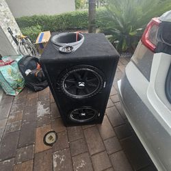 Speakers/Base