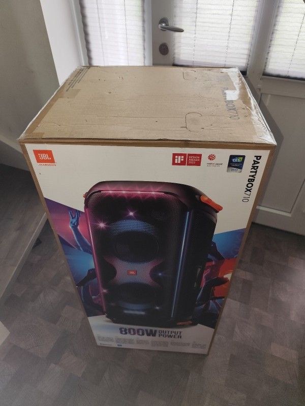 JBL PartyBox 710 Bluetooth Speaker