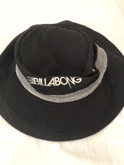 Surfing/Paddle Board Hat - Billabong - over your ears/chinbuckle - one size 