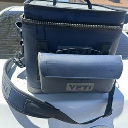 Yeti Hopper 12 Soft Sided Cooler Navy Blue + 1L Dry Bag