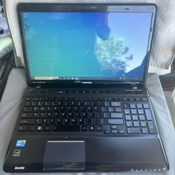 TOSHIBA LAPTOP i3 PROCESSOR 