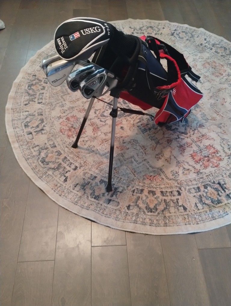 USKG WT-25 RH Kids Golf Clubs