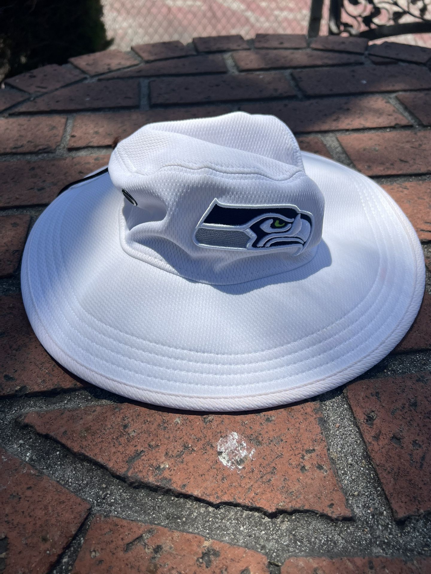 New Era NFL Seattle Seahawks Bucket Hat, One Size Fits All, White