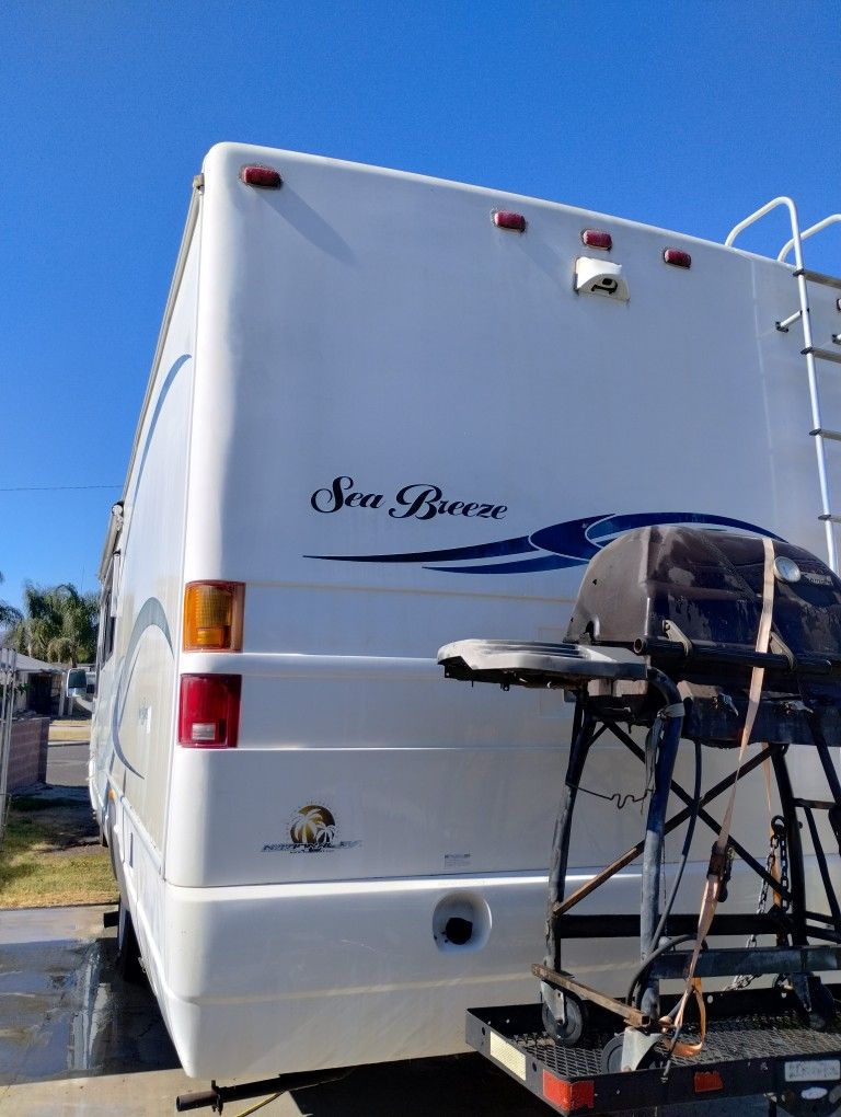 2004 National rv Sea Breeze 1341