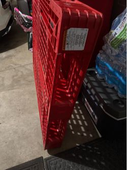 Red Plastic Pallet