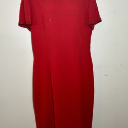 Women's red dress.Donna Morgan.Size 12. $50.