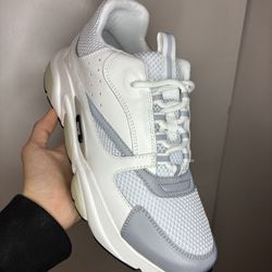 Brand new white b22s size 9.5/43