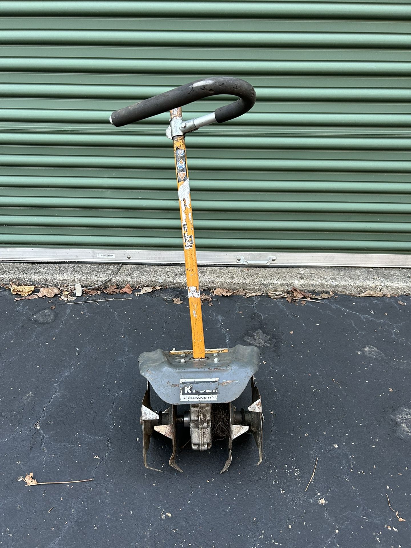 Ryobi Expand-It Universal Tiller Cultivator Attachment 